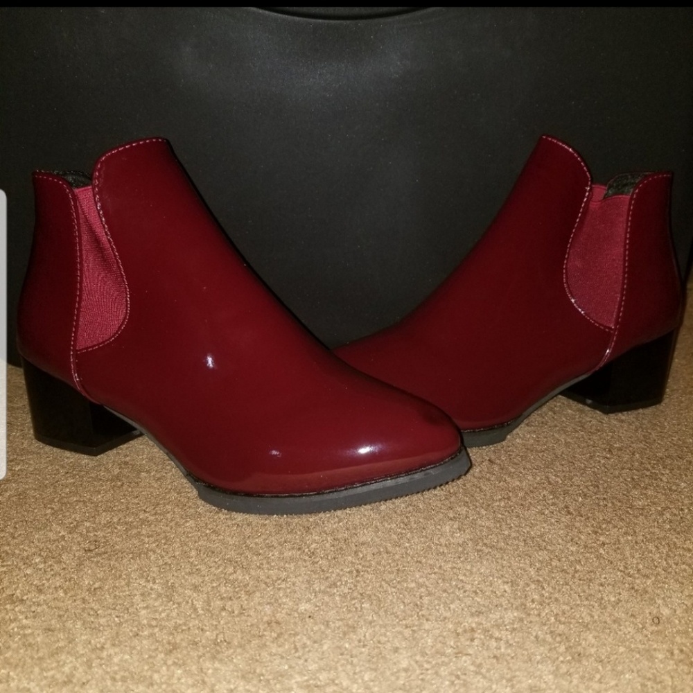 Fashion Casual Women patent leather boots